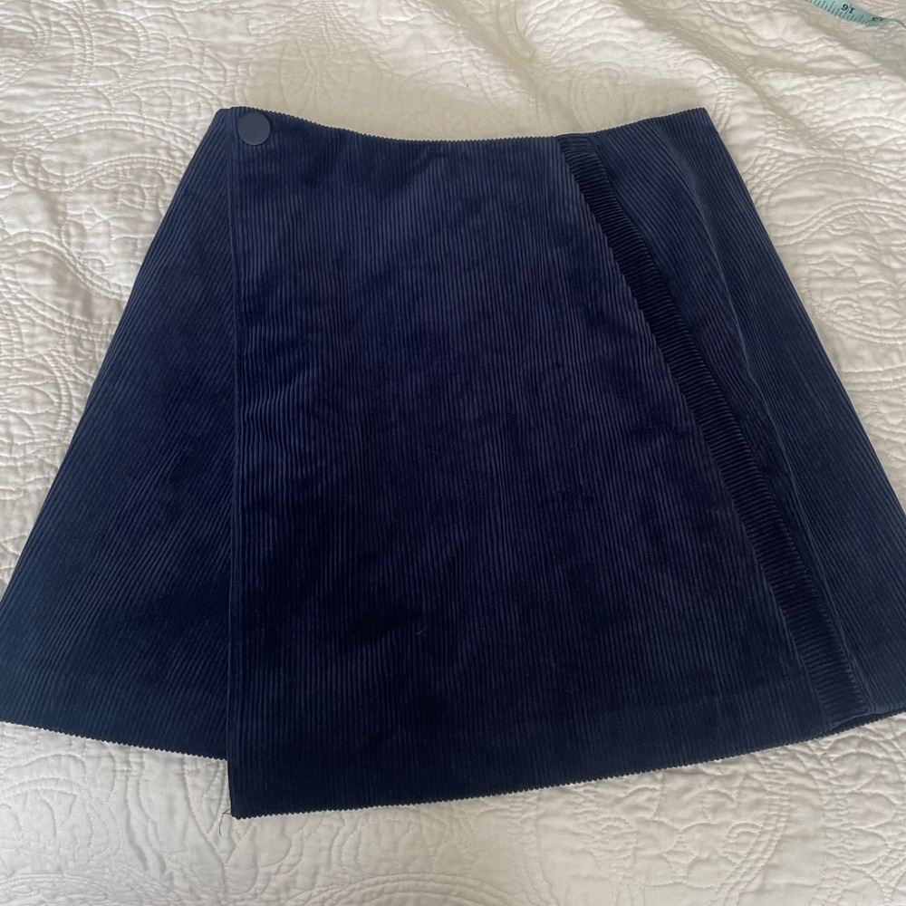 New Club Monaco Navy Corduroy Skirt size 8 - Picture 2 of 8